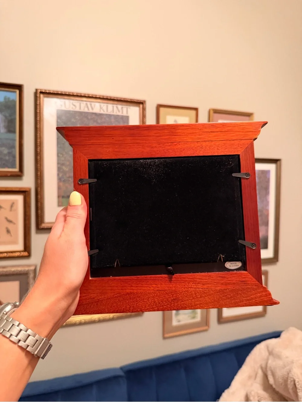 Classic Redwood Multi-Opening Picture Frame